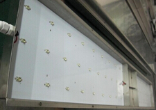 有了節(jié)能工礦燈，電器不會棄置不用